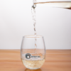 mockup-of-liquor-being-poured-into-a-stemless-wine-glass-27936 Glas